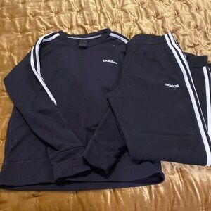 Adidas sweat suit